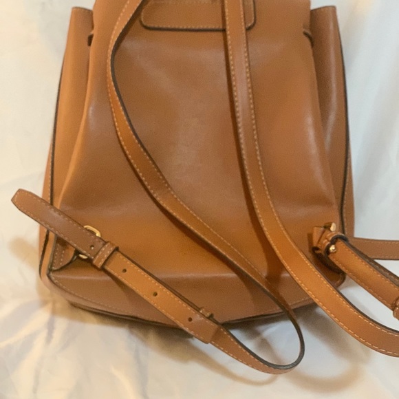 Mango backpack - Picture 2 of 5